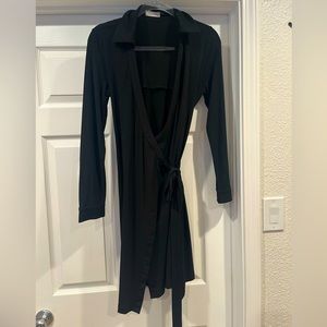 Beautiful Calvin Klein wrap dress. Women’s size medium.